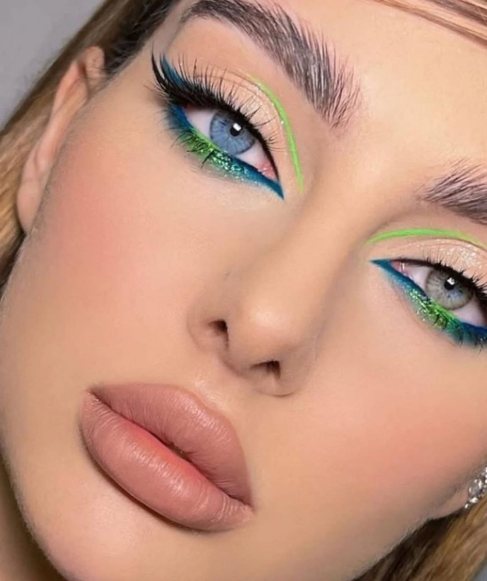 پک خط چشم رنگی و پاستیلی